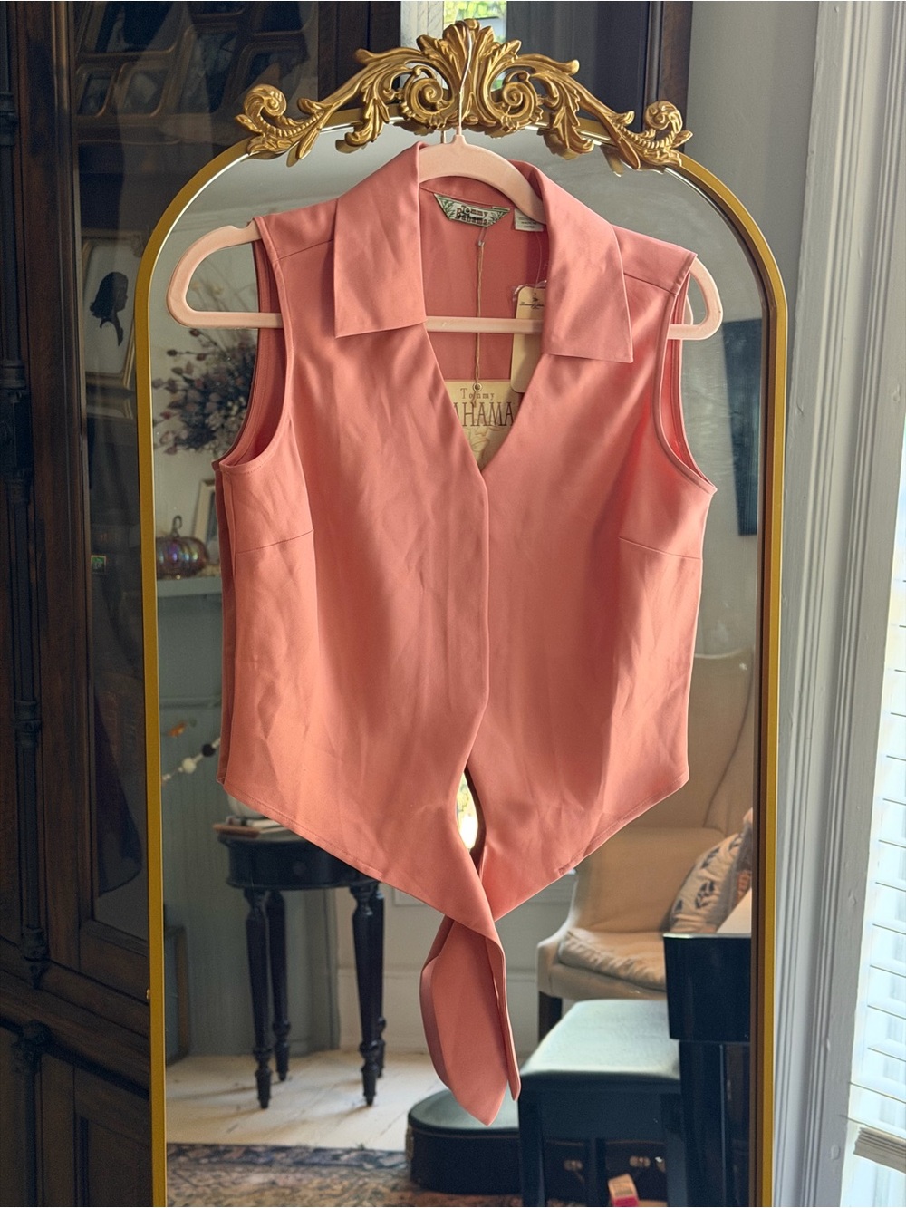 Tommy Bahama NWT 100% Silk Timeless Twill Sleeveless Parisian Coral Tie-Front